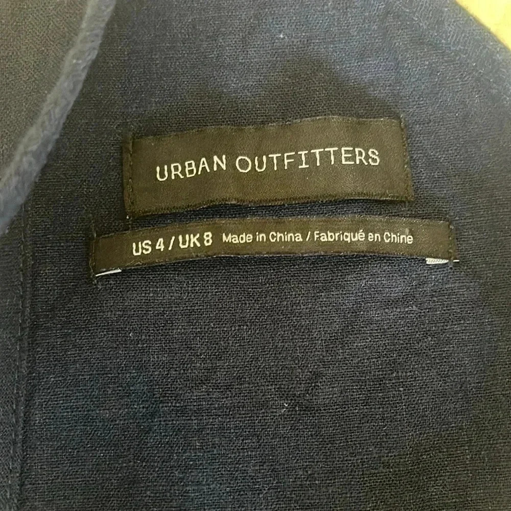 Urban Outfitters Linen Blend‎ Hattie Jumpsuit Women’s Size 4 Navy Blue Coastal - Picture 3 of 17